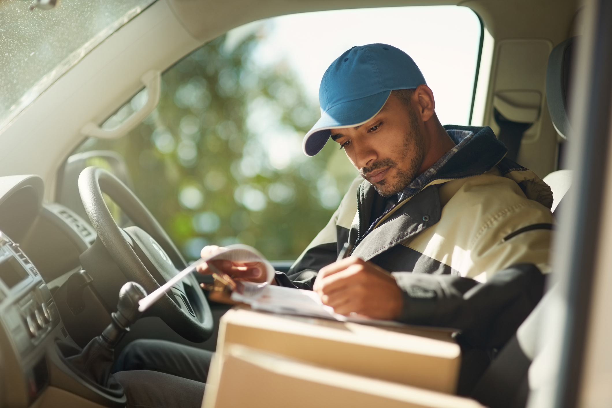 Professional Courier Services in Hialeah